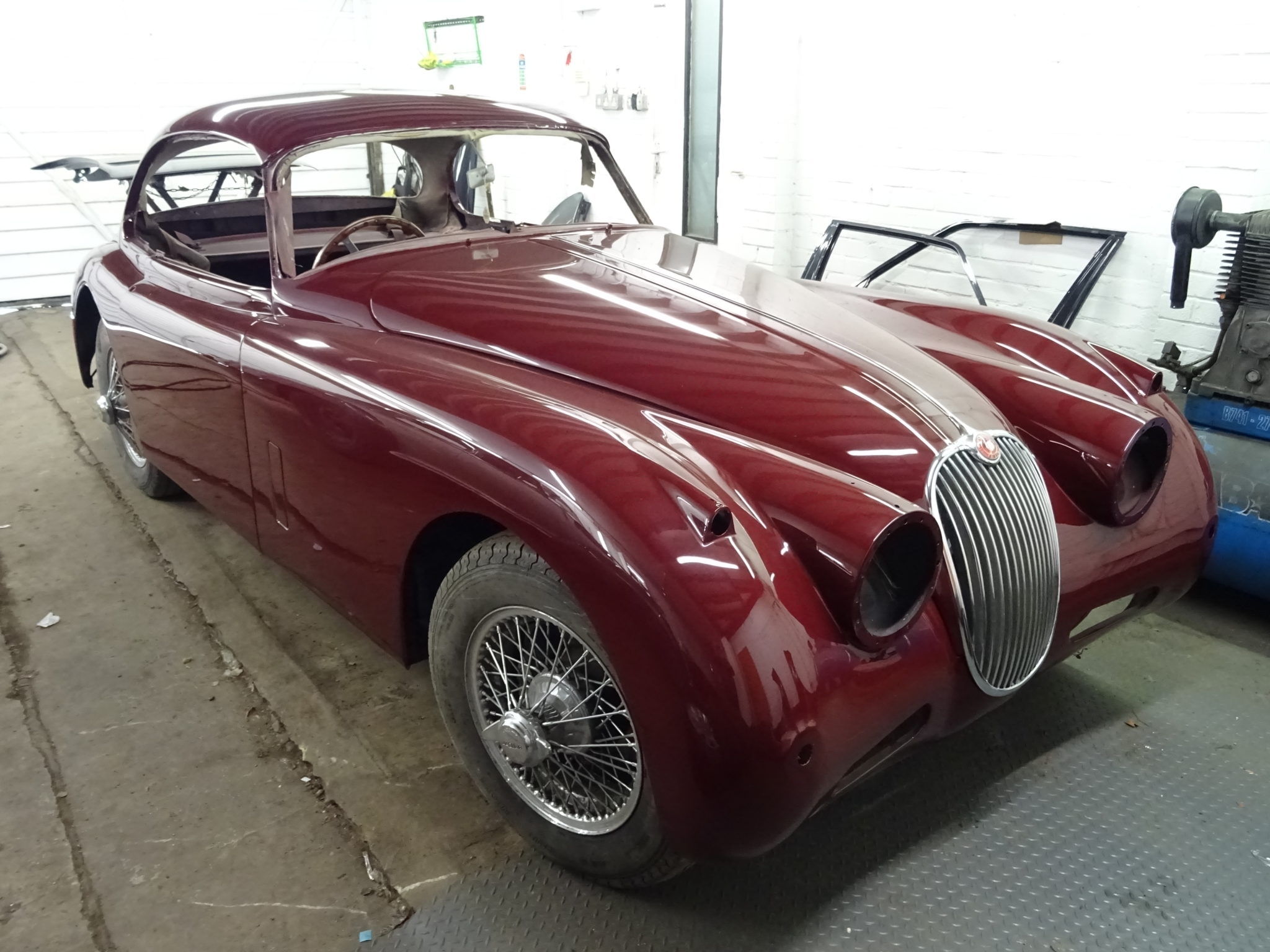 Beaconsfield Workshop - Jaguar Service & Restoration Specialists